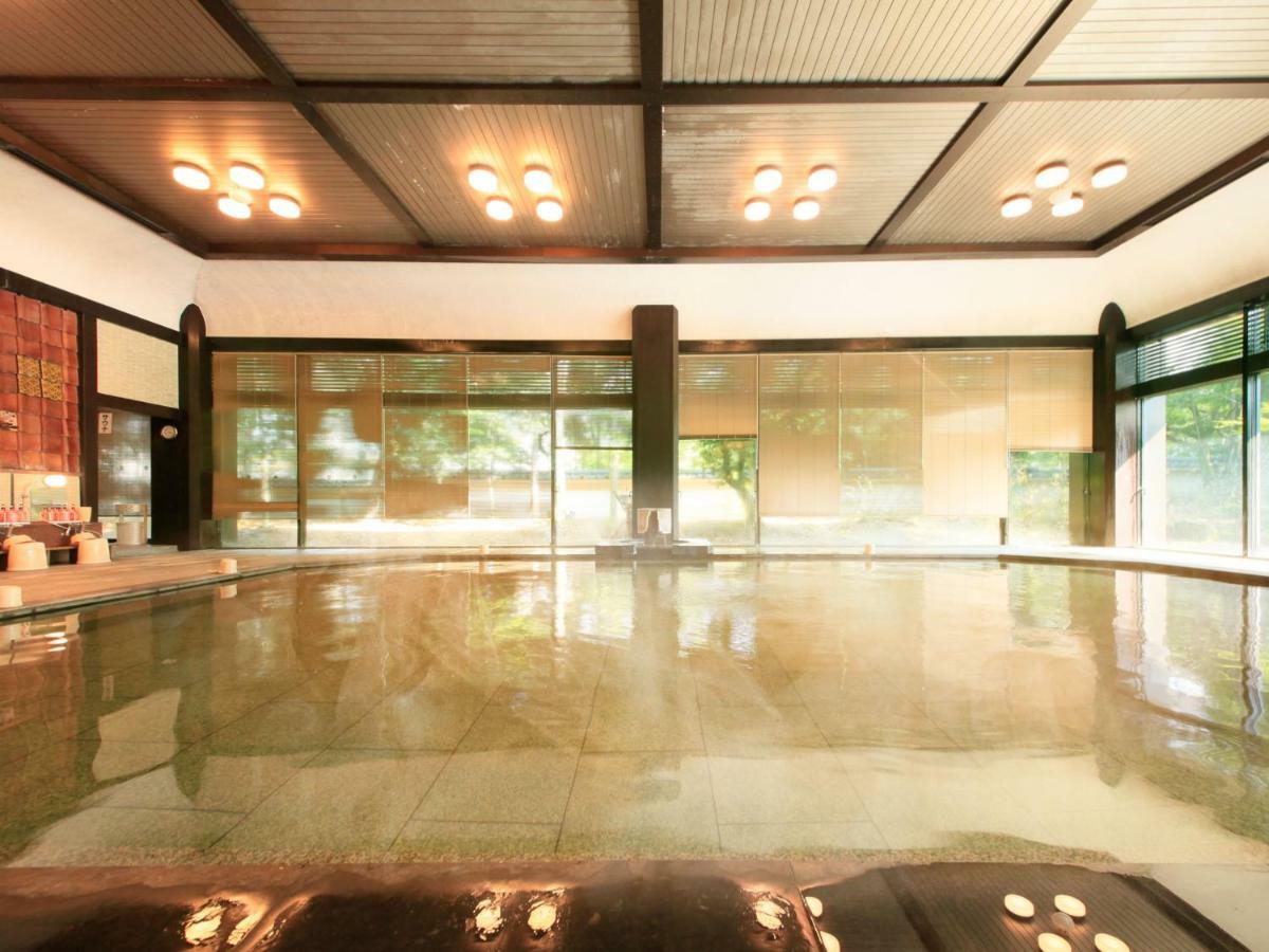 Yamashiro Onsen Miyabi No Yado Kaga Hyakumangoku Hotel Bagian luar foto