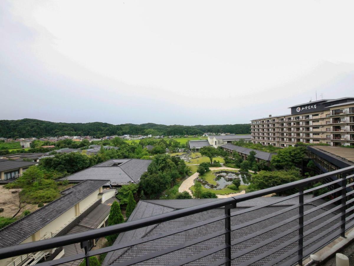 Yamashiro Onsen Miyabi No Yado Kaga Hyakumangoku Hotel Bagian luar foto