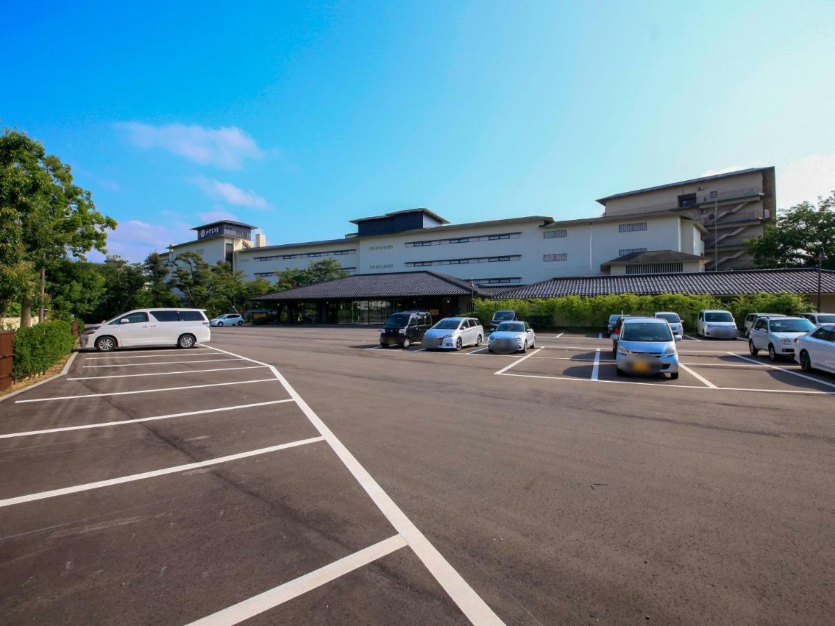 Yamashiro Onsen Miyabi No Yado Kaga Hyakumangoku Hotel Bagian luar foto