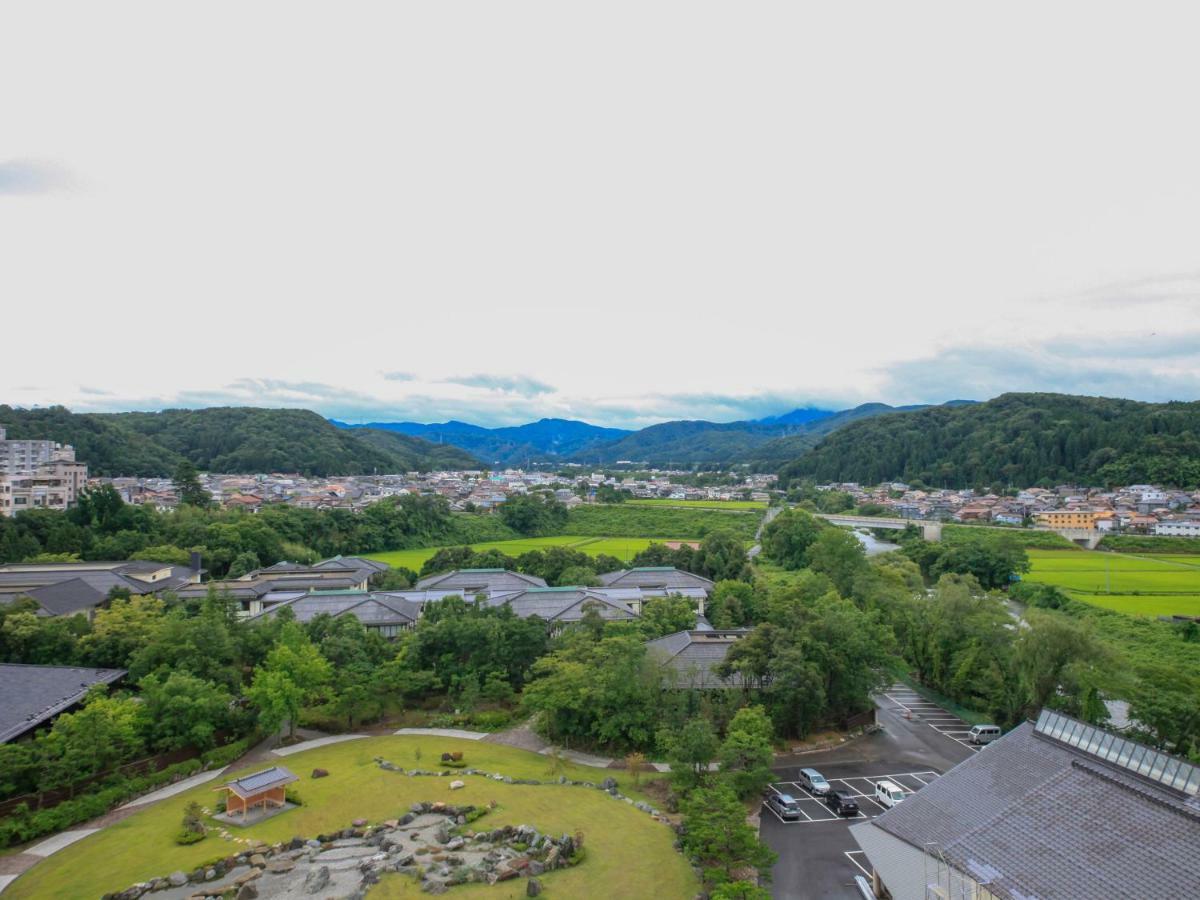 Yamashiro Onsen Miyabi No Yado Kaga Hyakumangoku Hotel Bagian luar foto